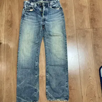 라이트 블루 스트레이트 데님 OMNIGOD