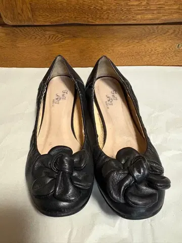 버클레이 풋 아트 펌프스 Berkeley