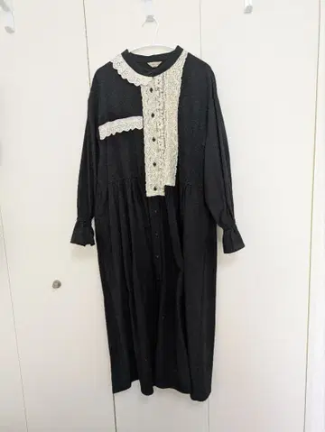 사만사 모스모스 패치워크 레이스 원피스 블랙