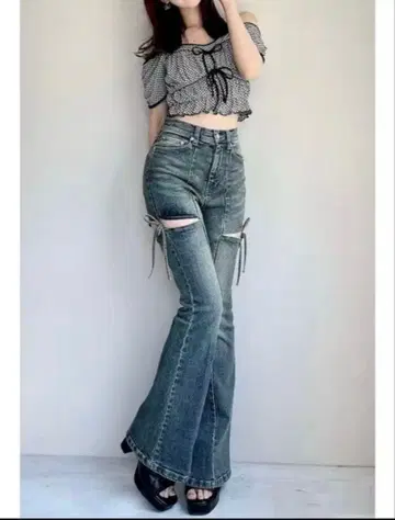 [ 미사용 새상품 ] RESEXXY 컷 아웃 리본 데님 팬츠 L 블루