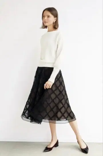 2023 신상 폭시 플레어 풍성한 스커트 'Provence' 화이트