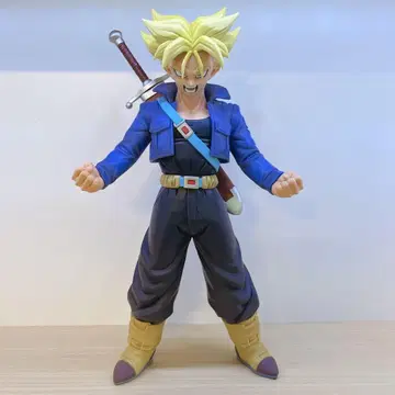 드래곤볼 제일복권 초사이어인 트렁크 피규어