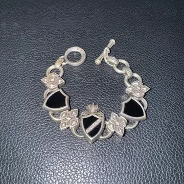 저스틴 데이비스 팔찌