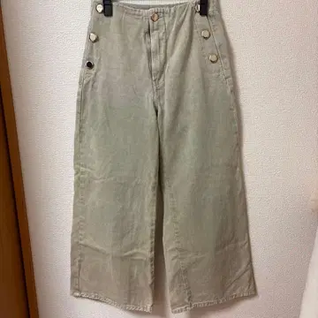 ZARA 얇은 그린 와이드 팬츠 골드 버튼 포함