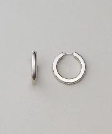 ete 오브제 귀걸이 L 새상품급