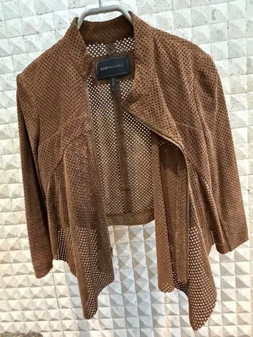 BCBGMAXAZRIA 노카라 자켓 브라운