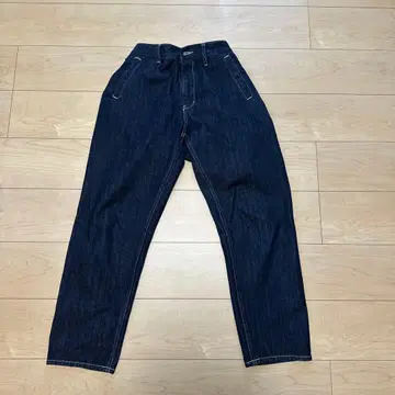 OURHOME 코다와리 실루엣의 데님 팬츠