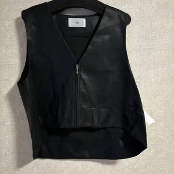 [ 새상품 ] 인조 가죽 베스트 Vin