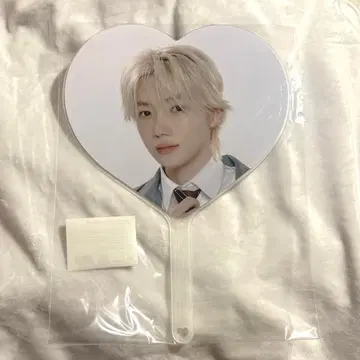 [ 새상품/미개봉/미사용 ] THE BOYZ 팬콘 도비랜드 뉴 부채