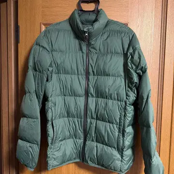 UNIQLO 울트라 라이트 다운 다운 자켓 L 사이즈