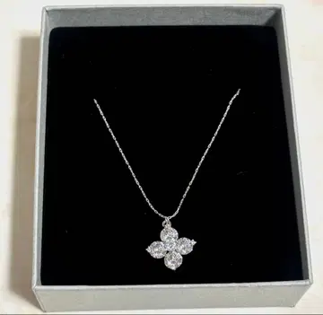 JILL by JILL STUART 액세서리 대형 클로버 목걸이