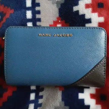 약간 하자 있음 MARC JACOBS 접이식 지갑 파랑/브라운