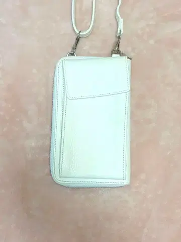 [ 미사용 ] 이탈리아제 화이트 가죽 숄더백 지갑백