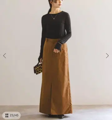 브라운 긴팔 메리노 니트 풀오버