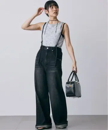 [ Babylon 2024년 모델 ] 서스펜더 하이웨스트 데님 팬츠 블랙
