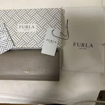 FURLA 장지갑 미사용품