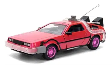 핑크 슬립스 백 투 더 퓨처 드로리안 핑크