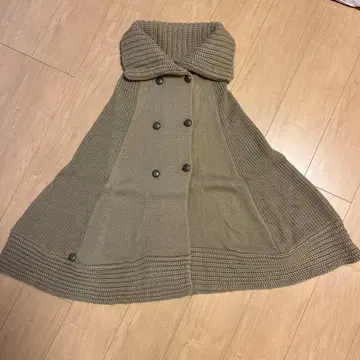 로트레아몽 니트 판초 하프 코트 브라운