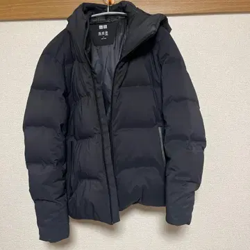 유니클로 심리스 다운 S 사이즈