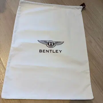 Bentley 로고 포함 패브릭 소재 백