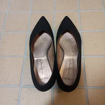 블랙 하이힐 펌프스 24 D 일본제