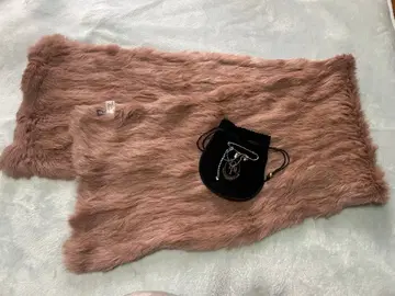 살몬 핑크 인조 모피 머플러 스톨 스톨핀 포함