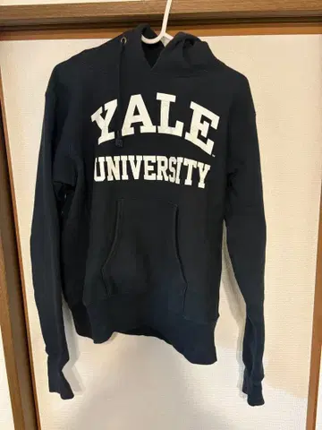 챔피언 리버스 위브 예일대학교 YALE 빨간색 택