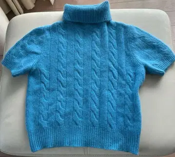 UNITED COLORS OF BENETTON 반팔 니트 터틀넥