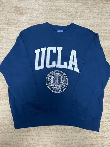 UCLA 네이비 맨투맨 사이즈 F
