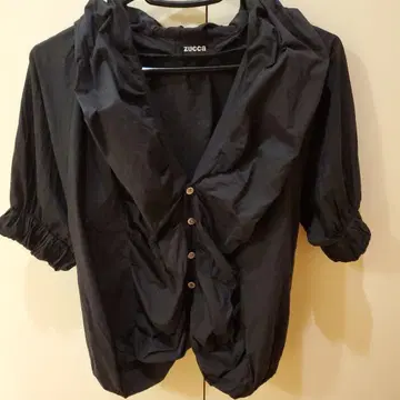 zucca 블랙 반팔 셔츠