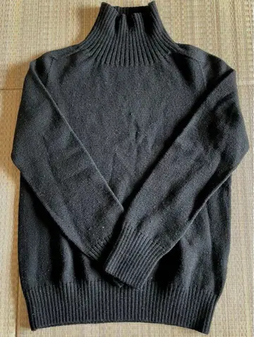 MHL. 하이넥 울 니트