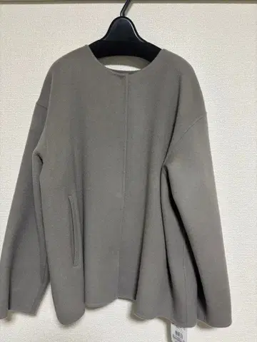 인디비 노카라 그레이 코트