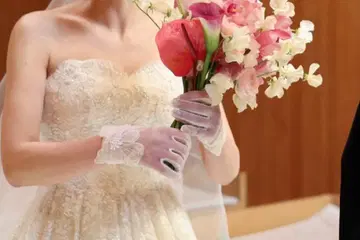 웨딩 그로브 레이스 결혼식 더 트리트 드레싱