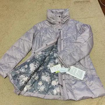 다운 자켓 연보라 안쪽 꽃무늬