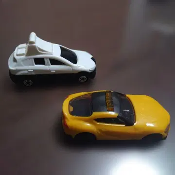 미니카 세트 화이트와 옐로우 컬러 순찰차