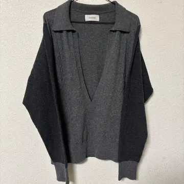 Ernie Palo 그레이 V넥 니트