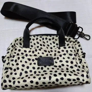 LAZY SUSAN 숄더백 2Way