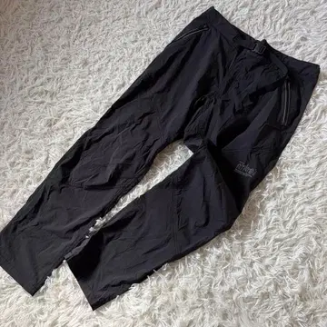 맨해튼 포티지 나일론 팬츠 블랙 레어 L 사이즈