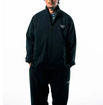 HONEY FITS 나일론 팬츠 자켓 셋업 론 헤르만