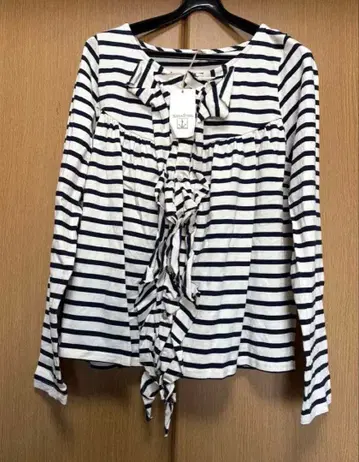 새상품 나나톤 오리지널 프릴 보더 티셔츠 가디건