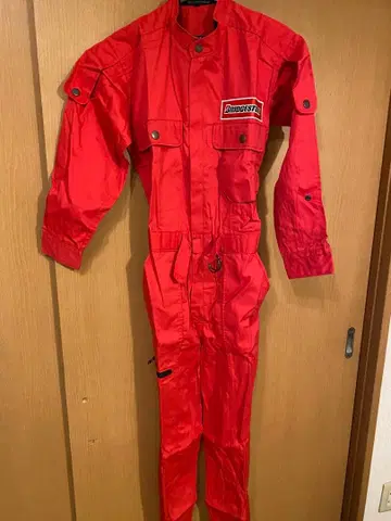 브리지스톤 작업복 레드 M 사이즈