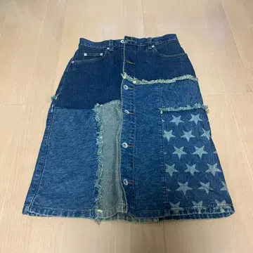 패치워크 데님 무릎 기장 스커트