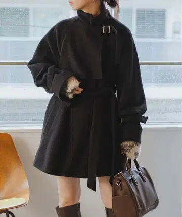 오버 사이즈 블랙 울 코트