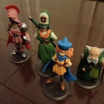 드래곤 퀘스트 캐릭터 피규어 4체 세트