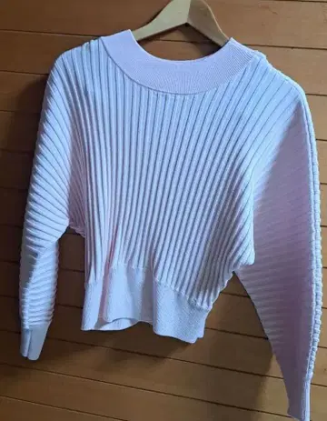 쿠미쿄쿠 핑크 니트 스웨터