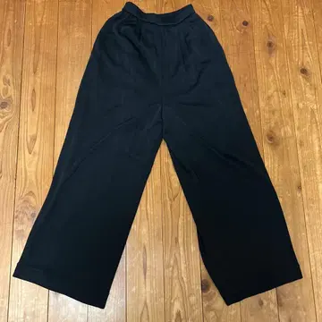 FOXEY 블랙 와이드 팬츠 사이즈 40