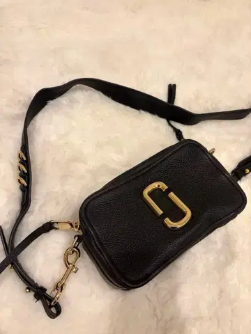 [ 마크 제이콥스 ] 숄더백 소프트샷 여성용