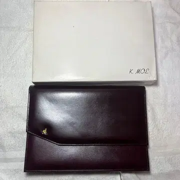 버건디 가죽 클러치백 박스 포함