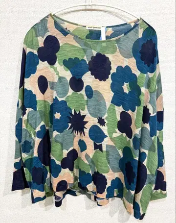 미나 페르호넨 flower basket 티셔츠 38 하자 있음