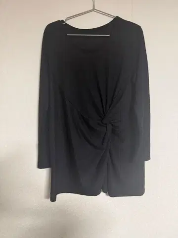 unknown 드레이프 니트